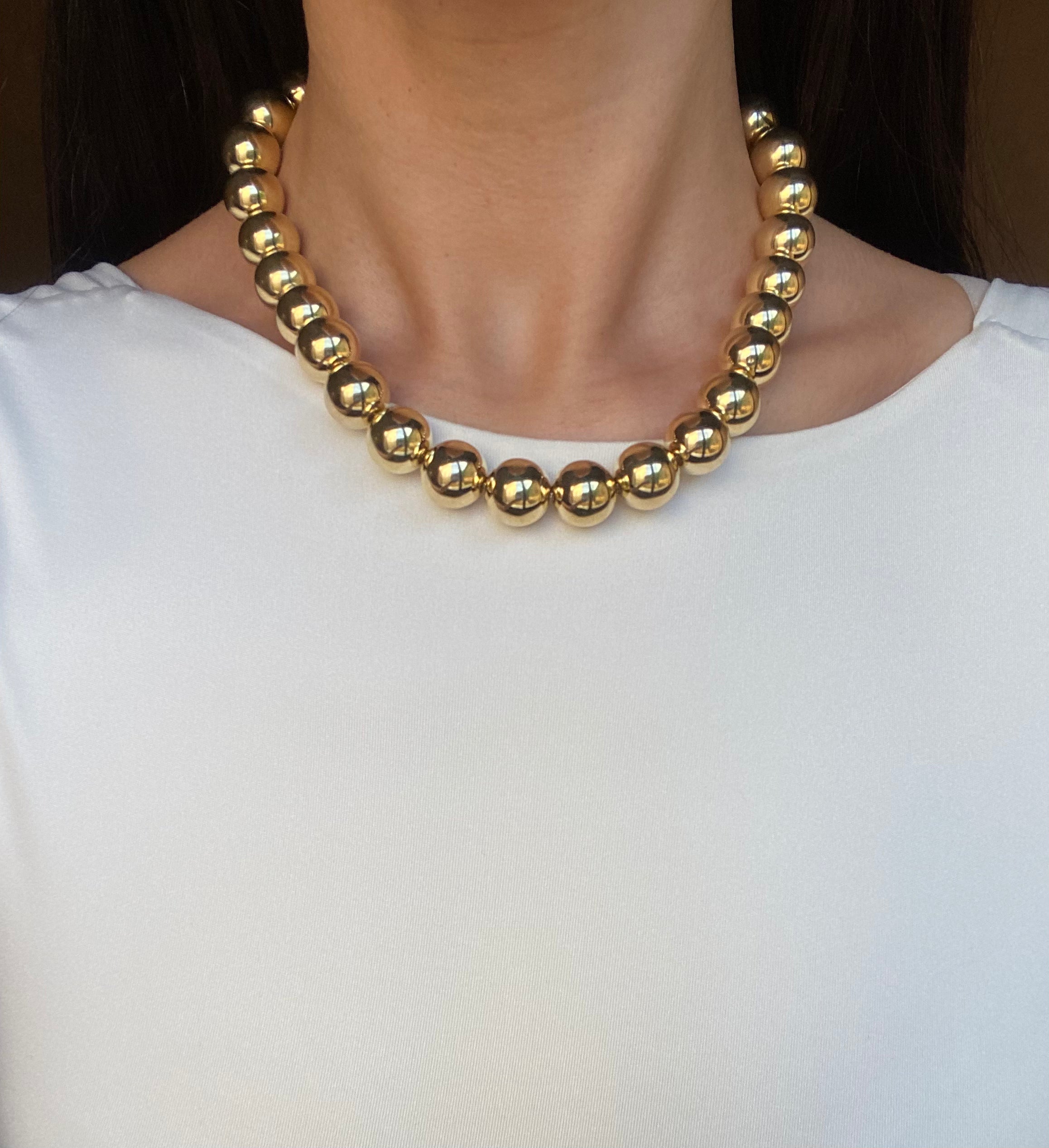 Collier ICON