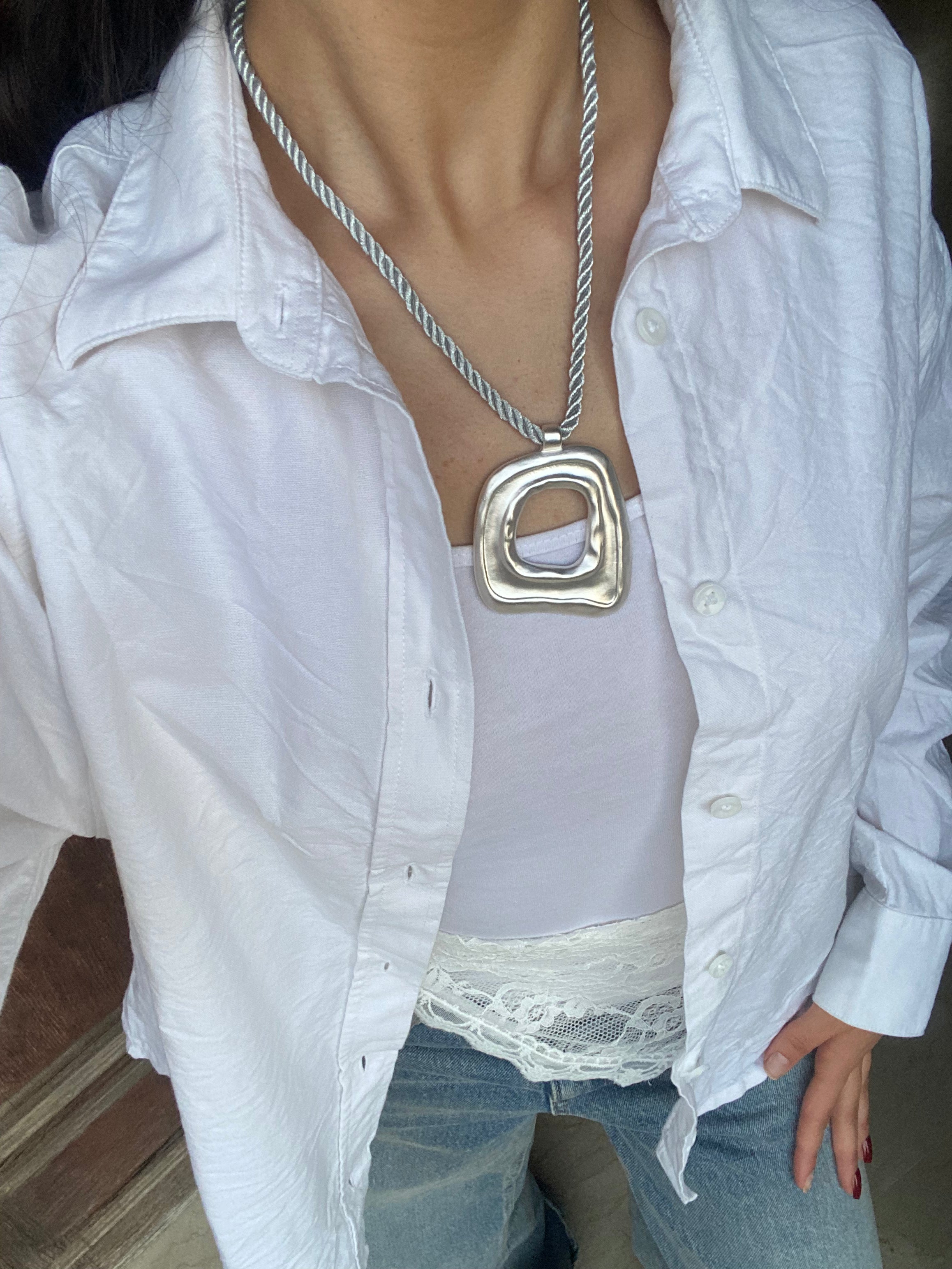 Collier AURA