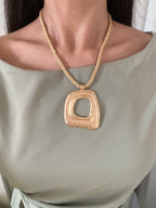 Collier AURA