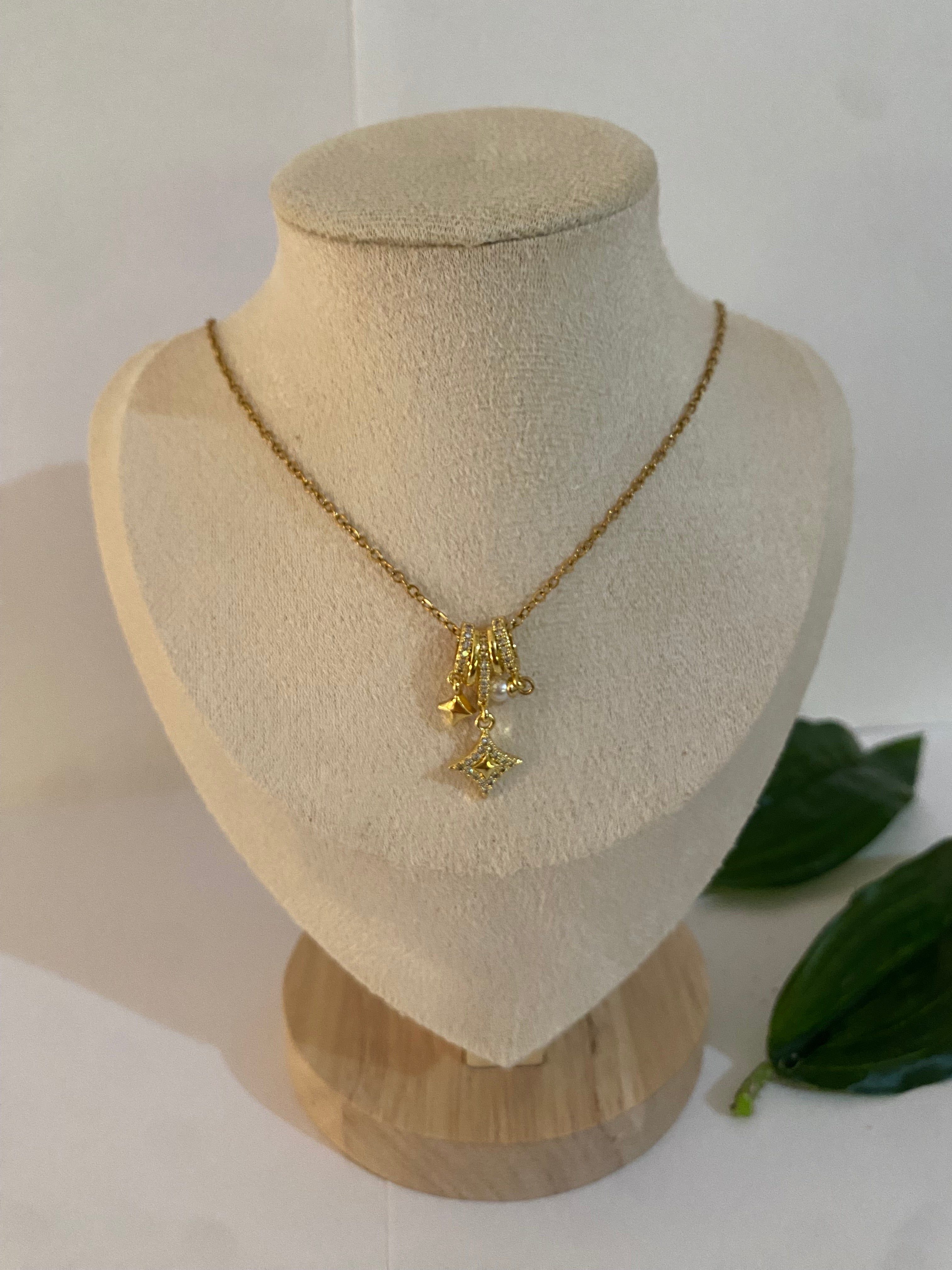 Collier LOLA